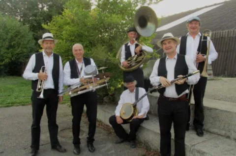 MOBILE DIXIELAND BAND